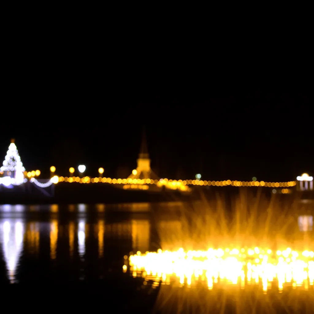 Charleston Prepares for Enchanting Holiday Tradition with Return of Light the Lake Event on December 6